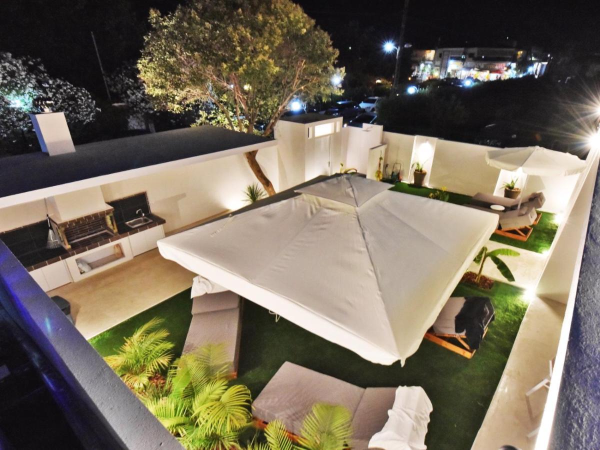 4 Elements Seaside Luxury Suites By Rentalspro Services Nea Moudania Halkidiki Luaran gambar