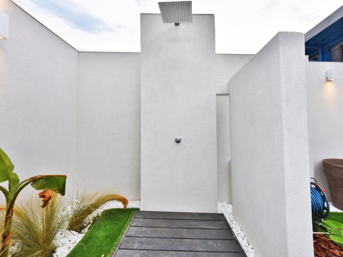 4 Elements Seaside Luxury Suites By Rentalspro Services Nea Moudania Halkidiki Luaran gambar